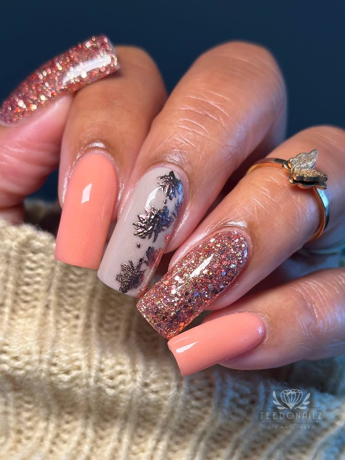 DP60 ¡Melocotón, por favor! (Brilla en blanco)